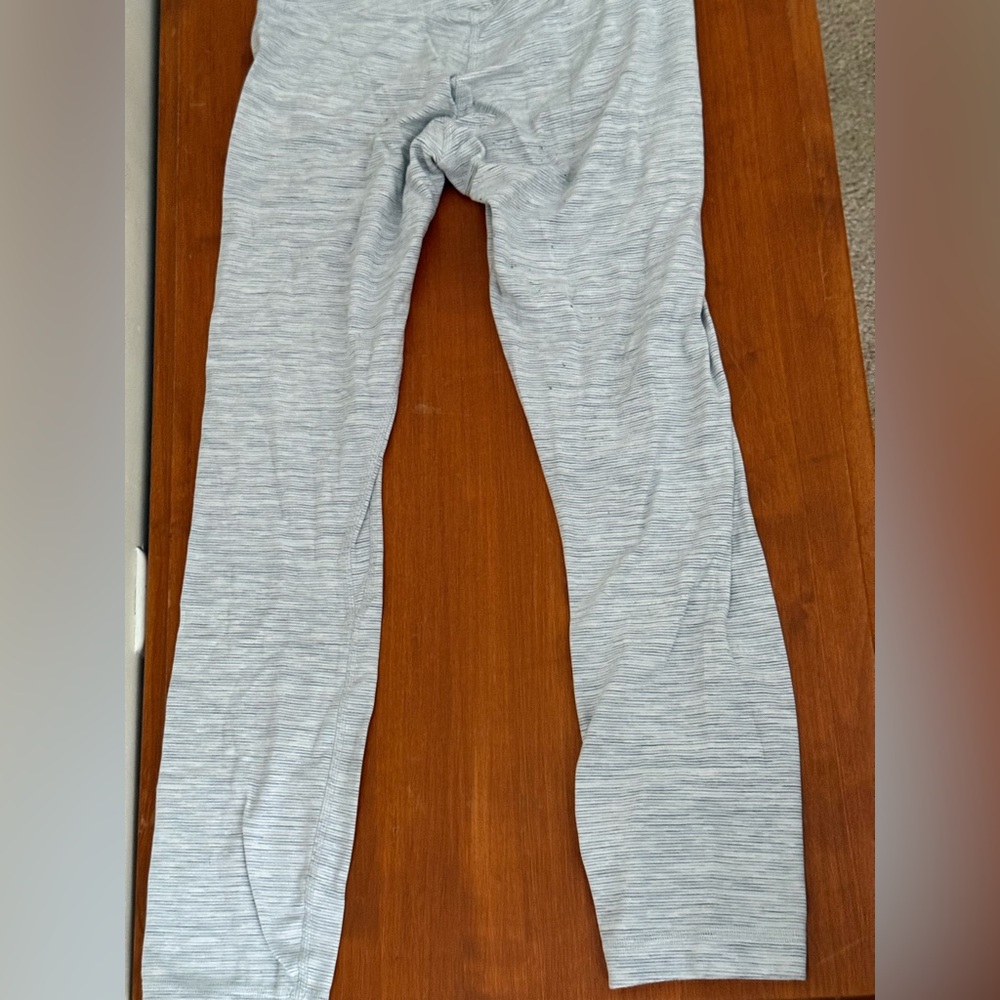 Lululemon cropped Wunder Under Leggings